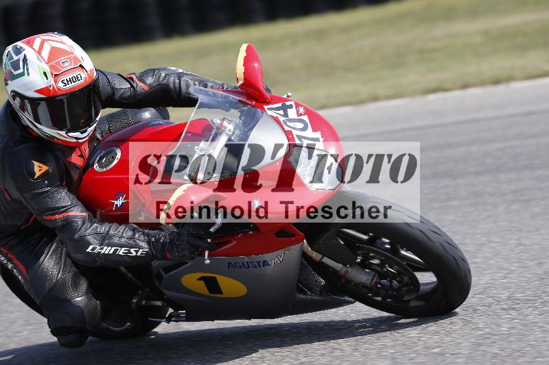 Archiv-2025/49 26.08.2025 Cornu Master School ADR/gruen-vert/104